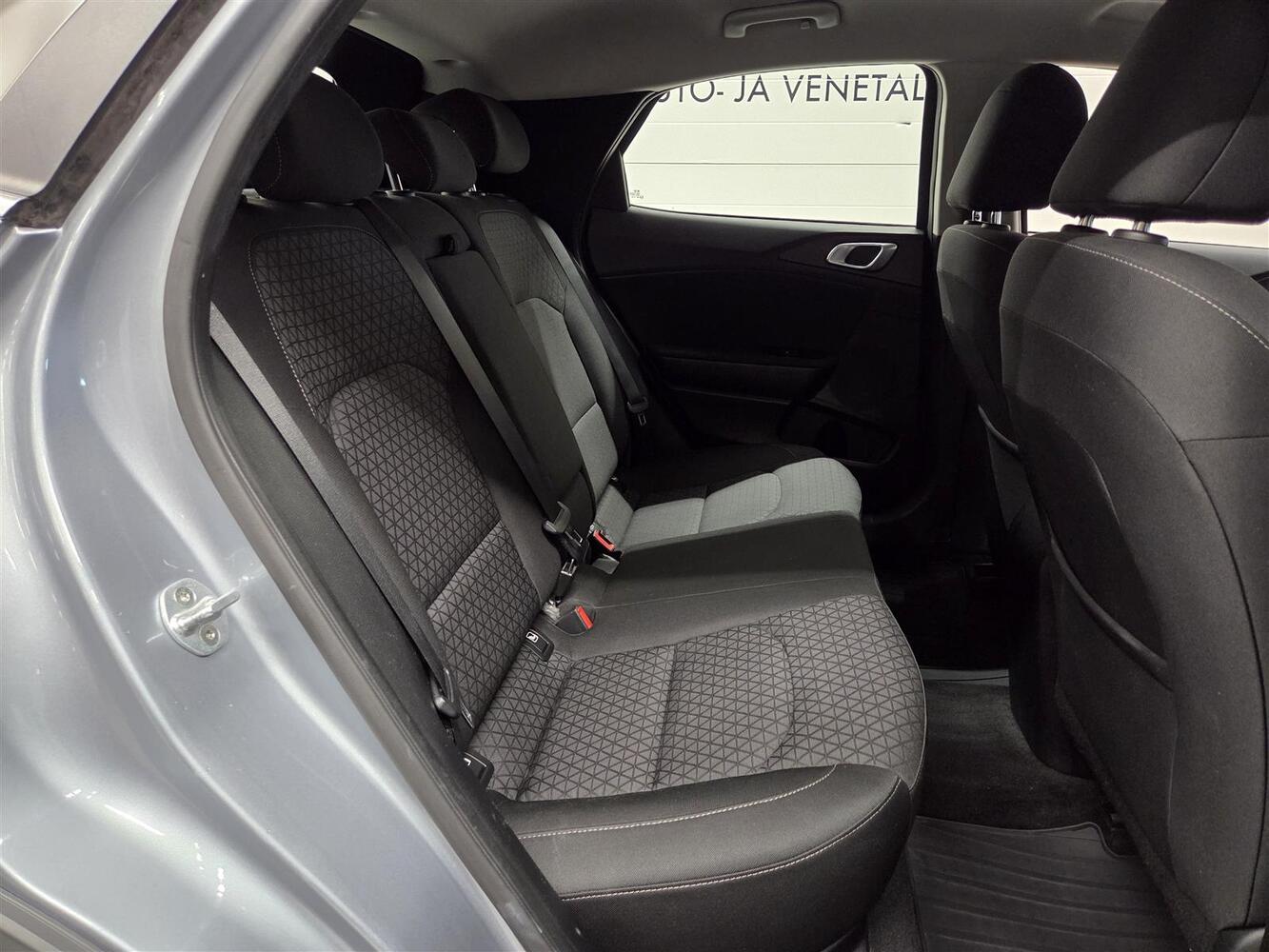 Kia XCeed vaihtoauto