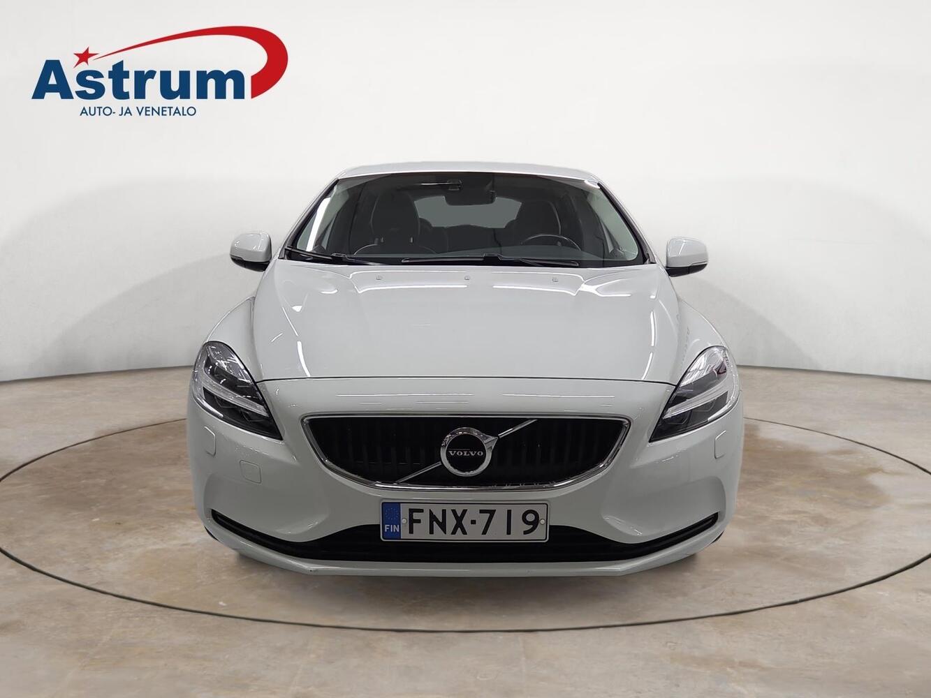 Volvo V40 vaihtoauto