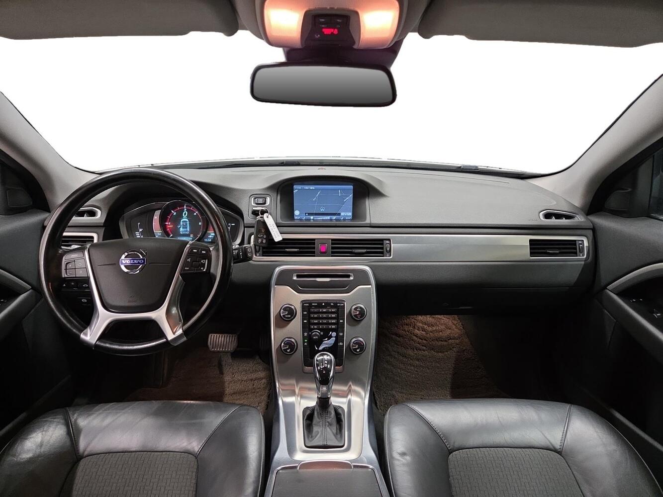 Volvo V70 vaihtoauto