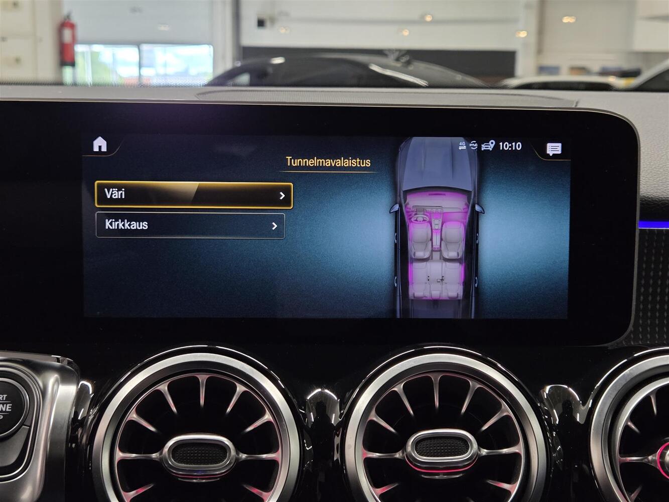 Mercedes-Benz GLB vaihtoauto