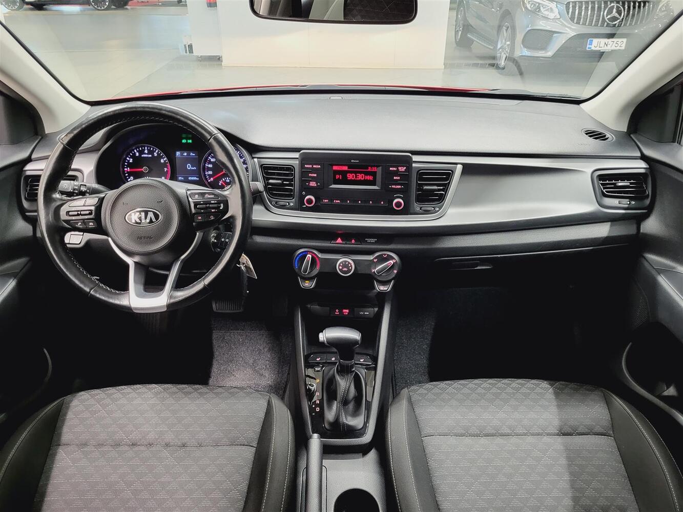 Kia Rio vaihtoauto