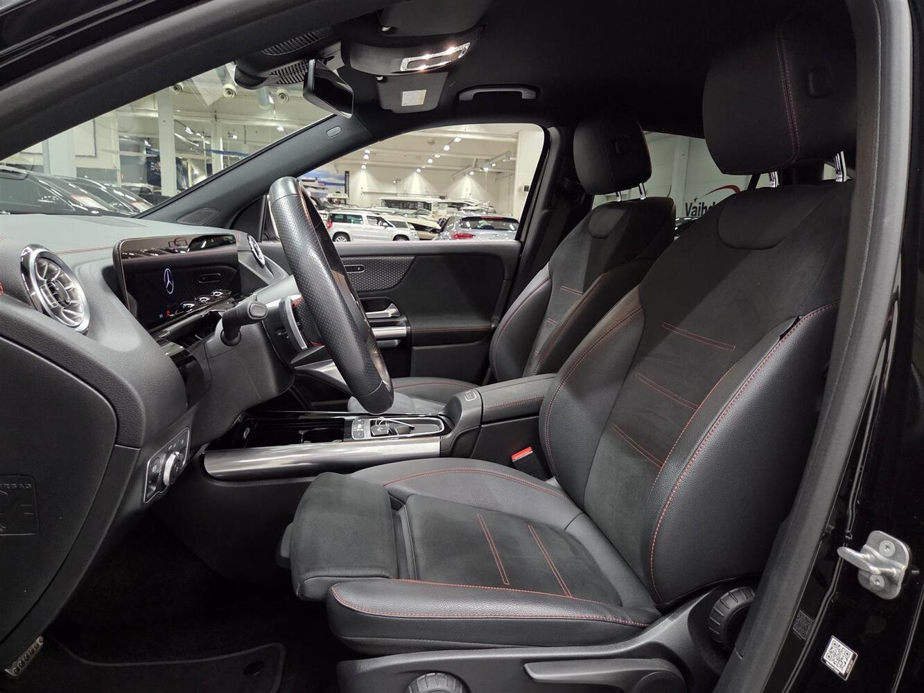 Mercedes-Benz EQA vaihtoauto