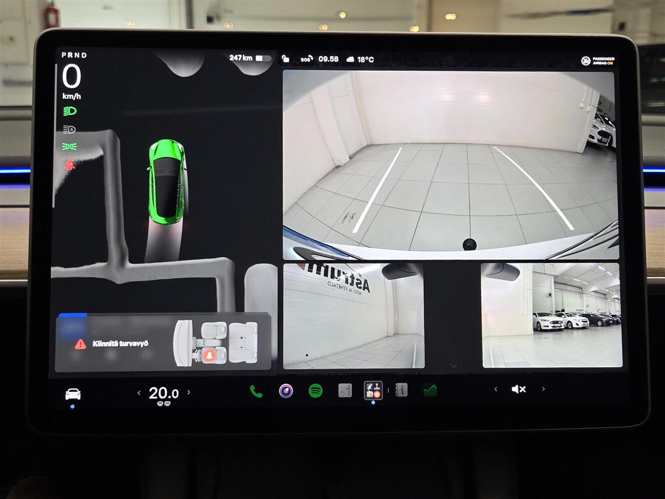 Tesla Model 3 vaihtoauto