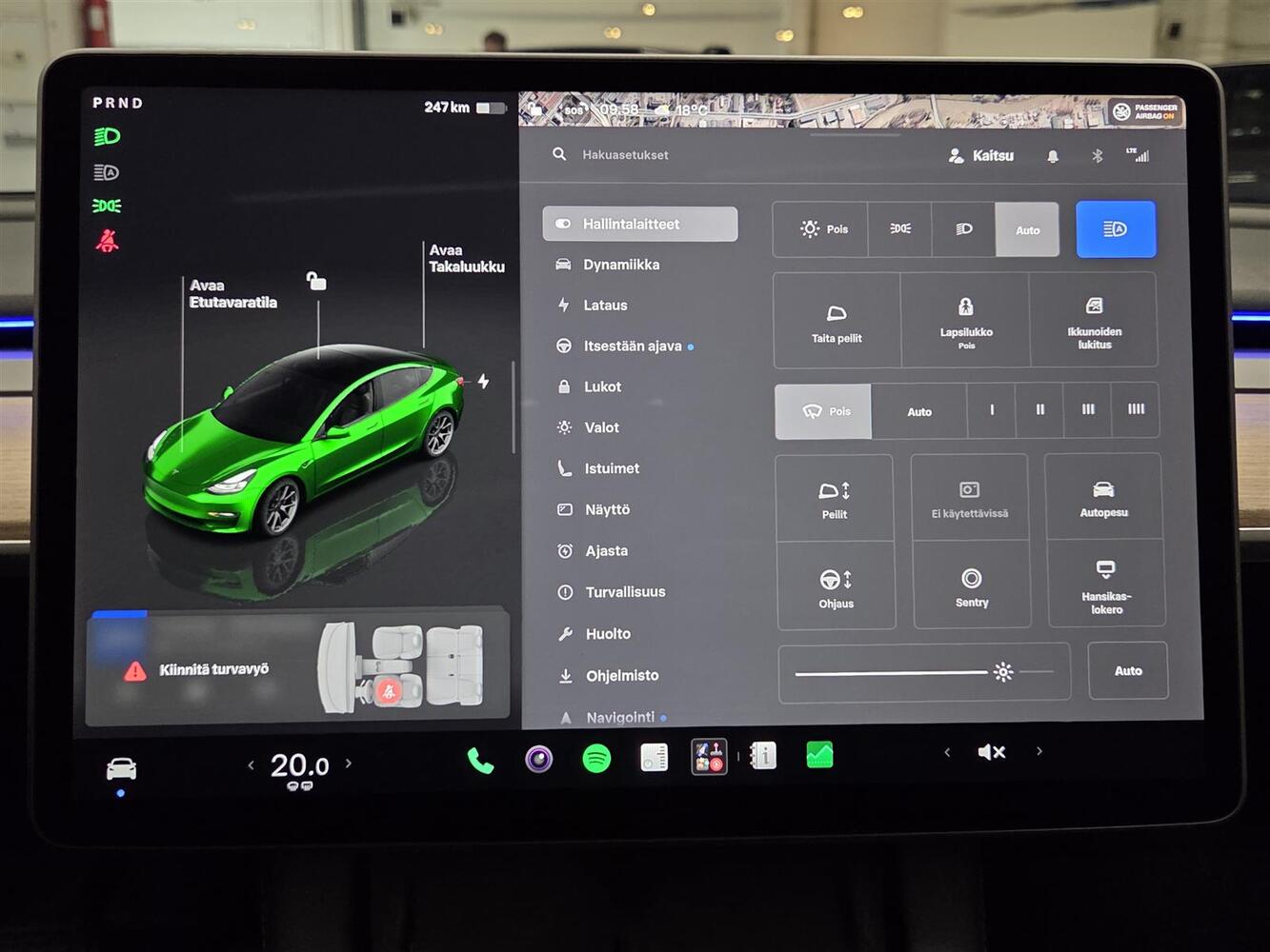 Tesla Model 3 vaihtoauto