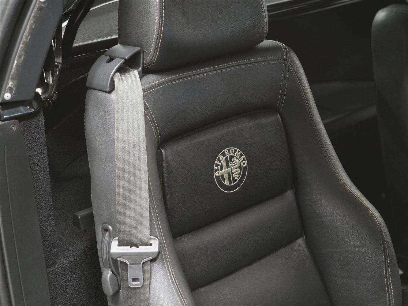 Alfa Romeo Spider vaihtoauto