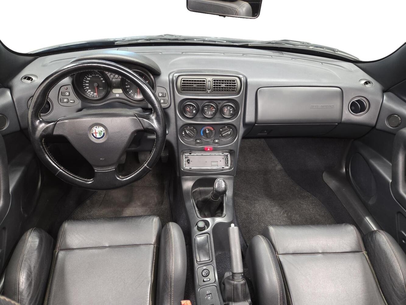 Alfa Romeo Spider vaihtoauto