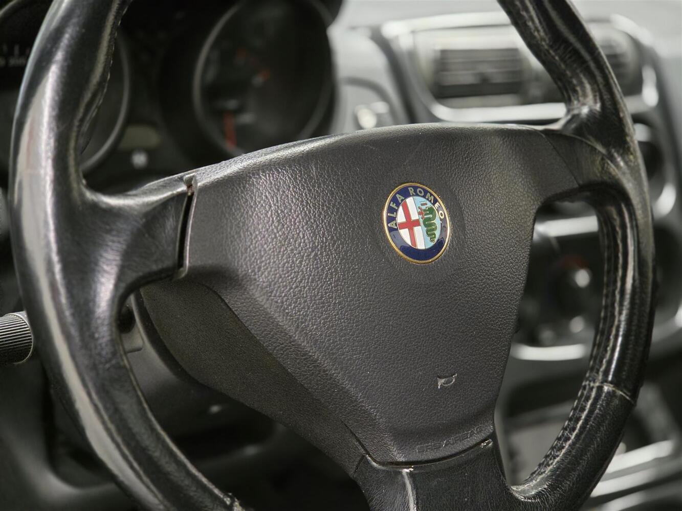 Alfa Romeo Spider vaihtoauto
