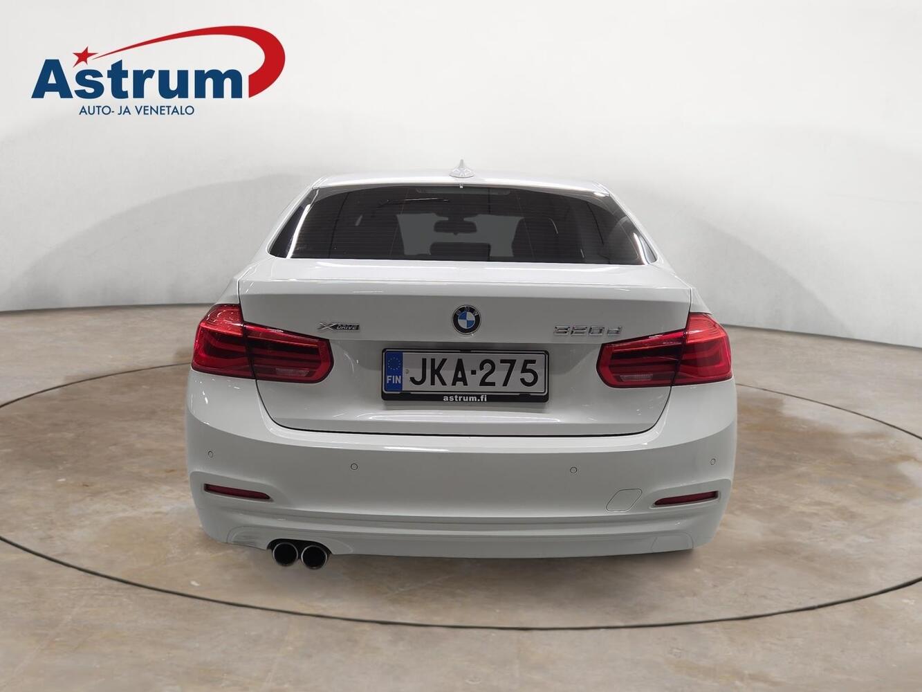 BMW 320 vaihtoauto
