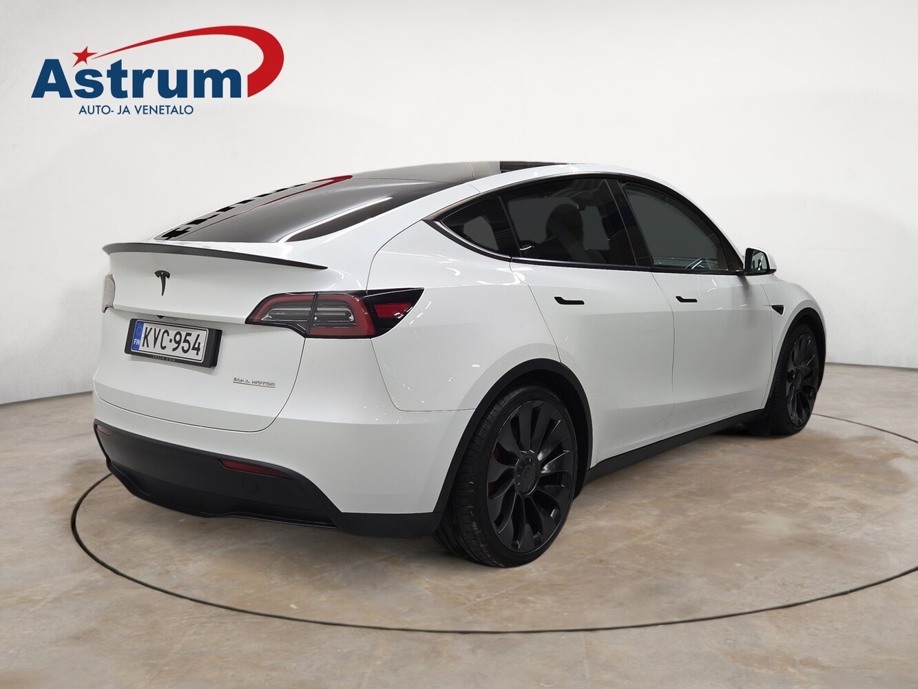 Tesla Model Y vaihtoauto