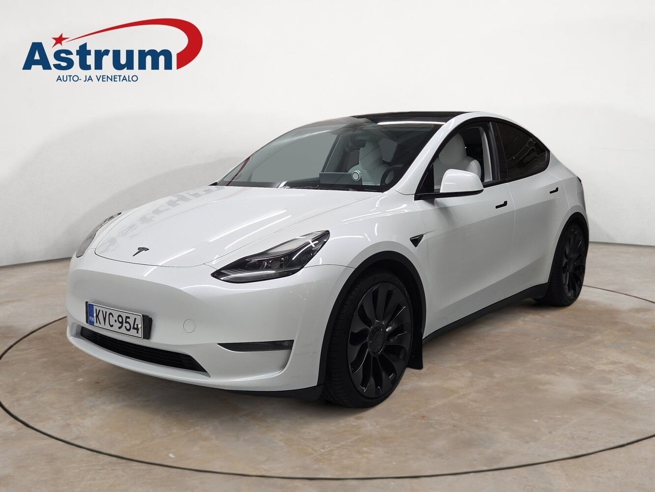 Tesla Model Y vaihtoauto