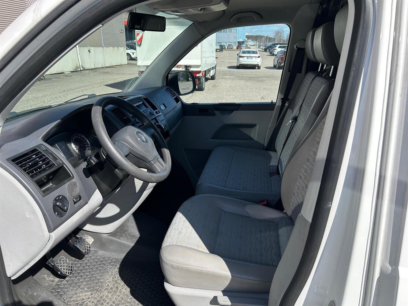 Volkswagen Transporter vaihtoauto