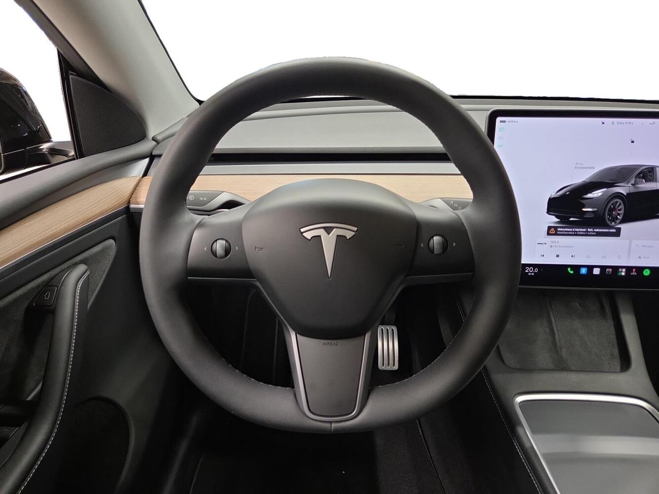 Tesla Model Y vaihtoauto