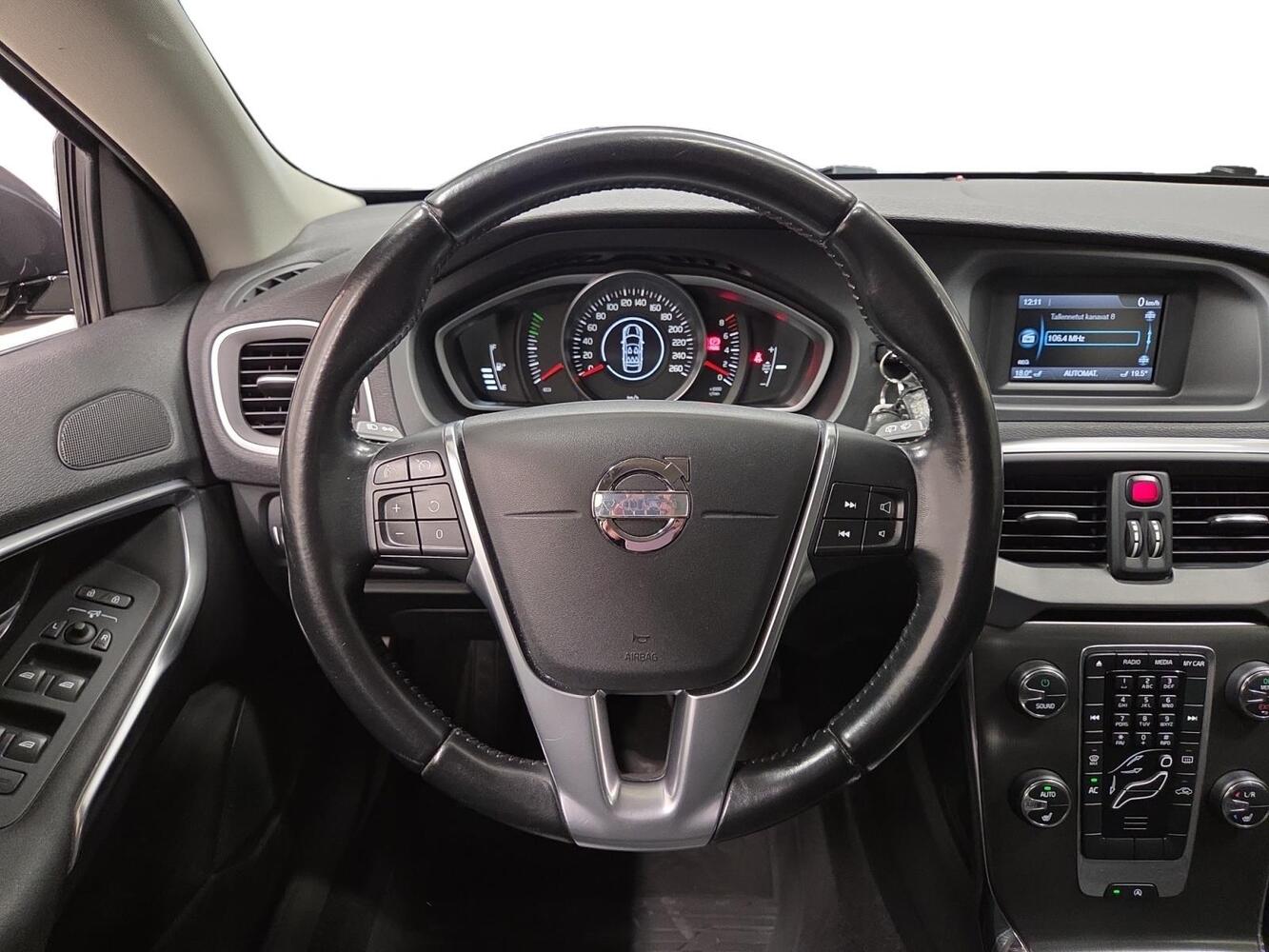 Volvo V40 vaihtoauto