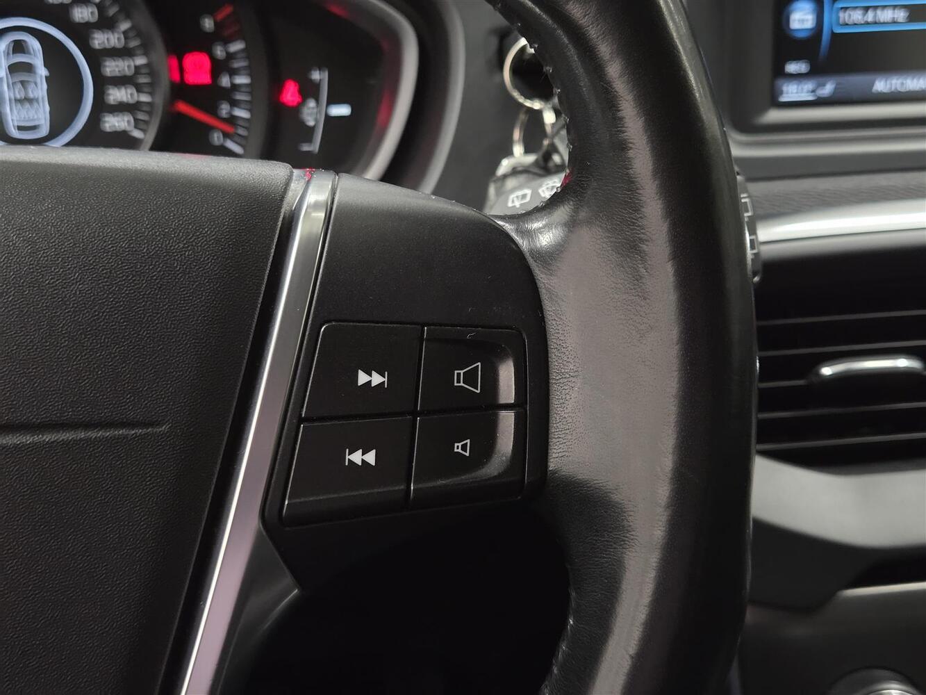 Volvo V40 vaihtoauto