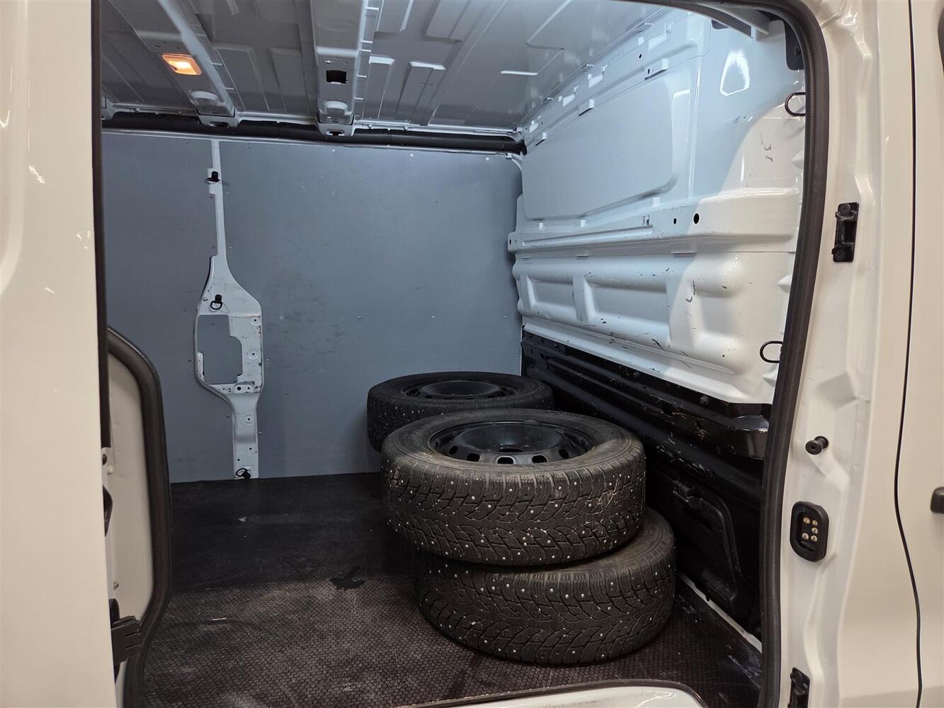 Renault Trafic vaihtoauto