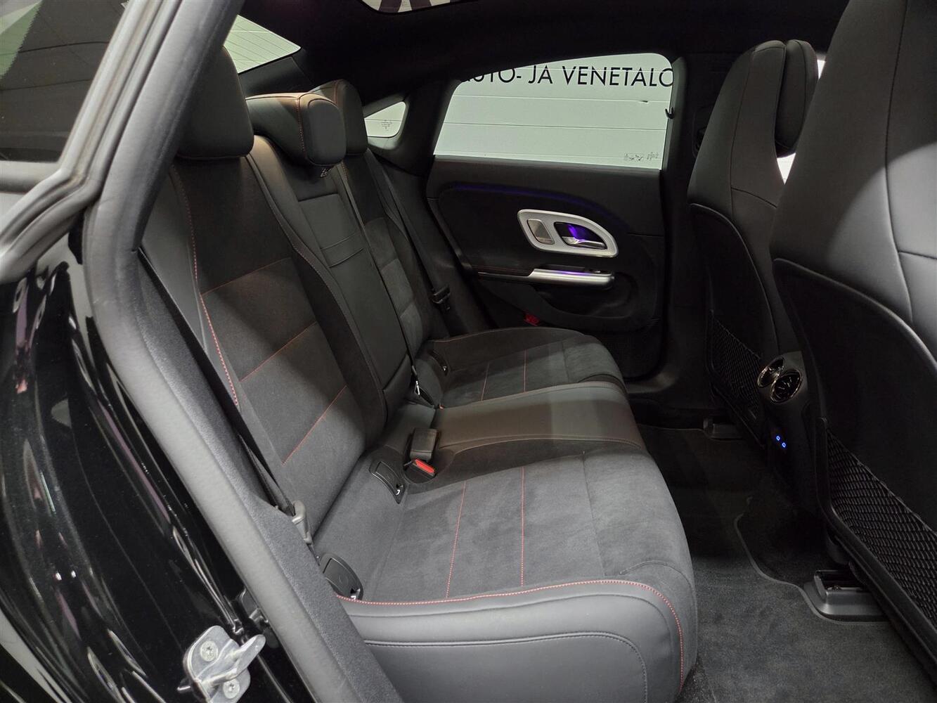 Mercedes-Benz CLA-sarja vaihtoauto