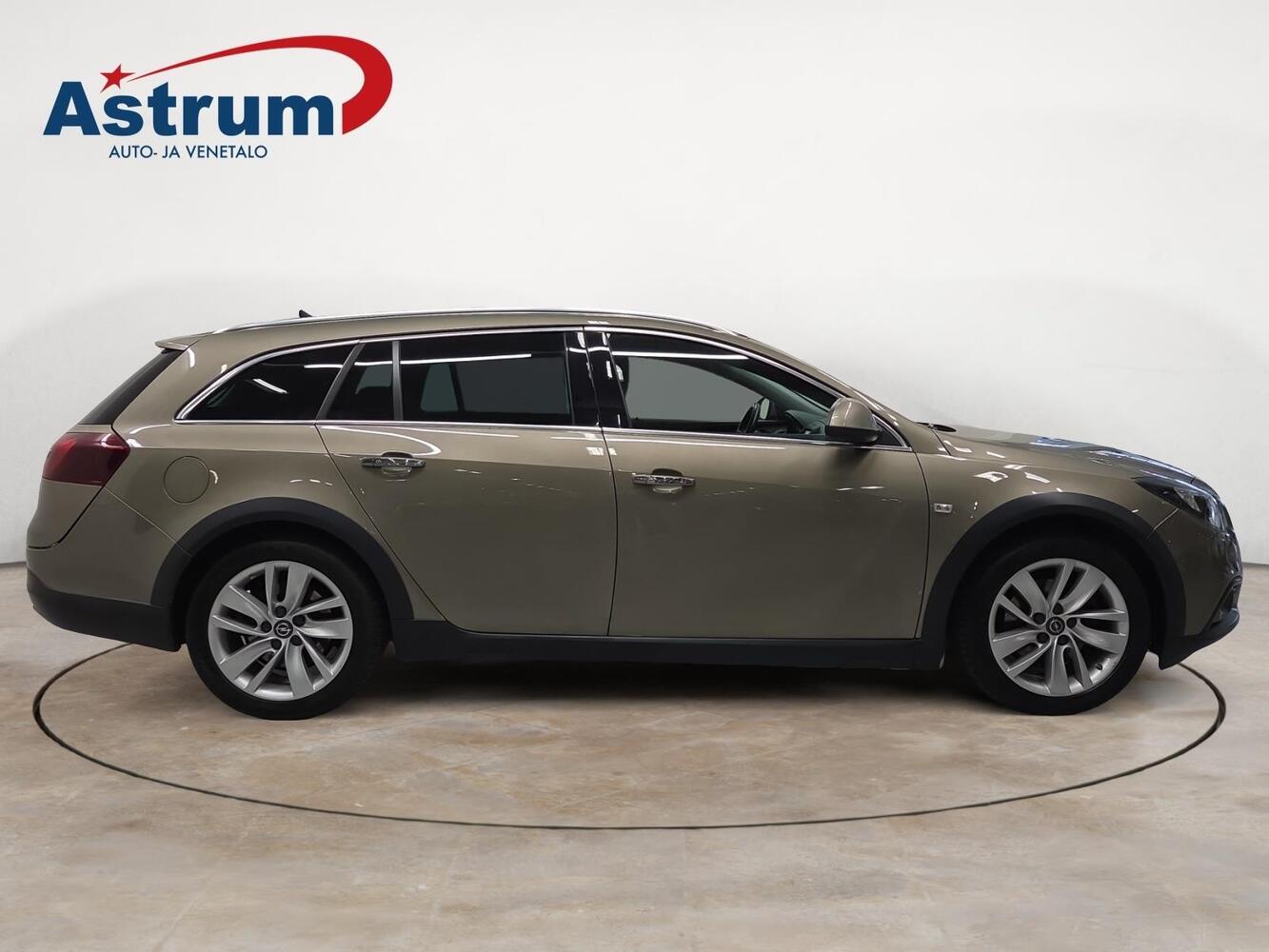 Opel Insignia vaihtoauto