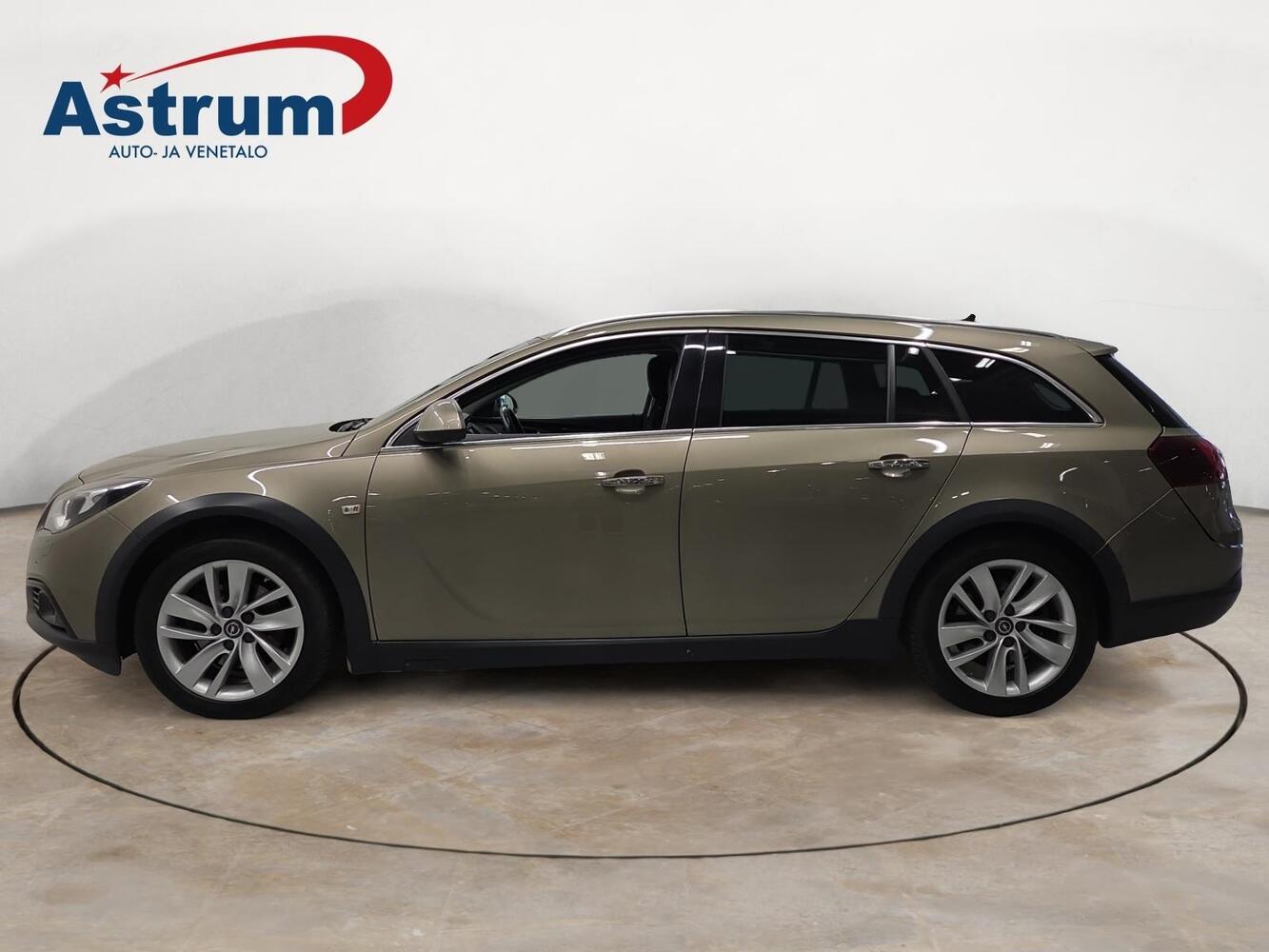 Opel Insignia vaihtoauto