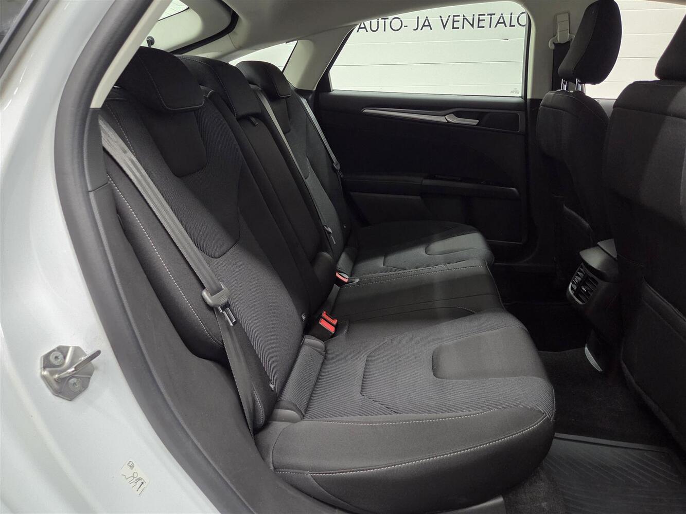 Ford Mondeo vaihtoauto