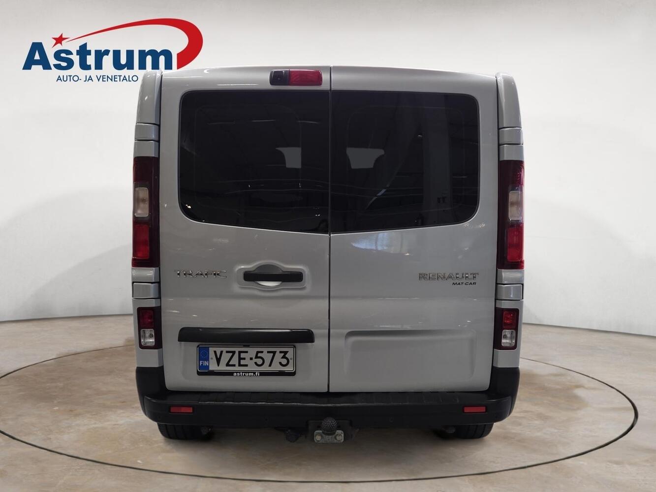 Renault Trafic vaihtoauto