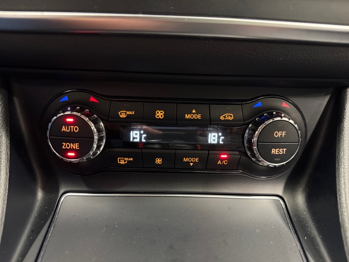 Mercedes-Benz GLA vaihtoauto