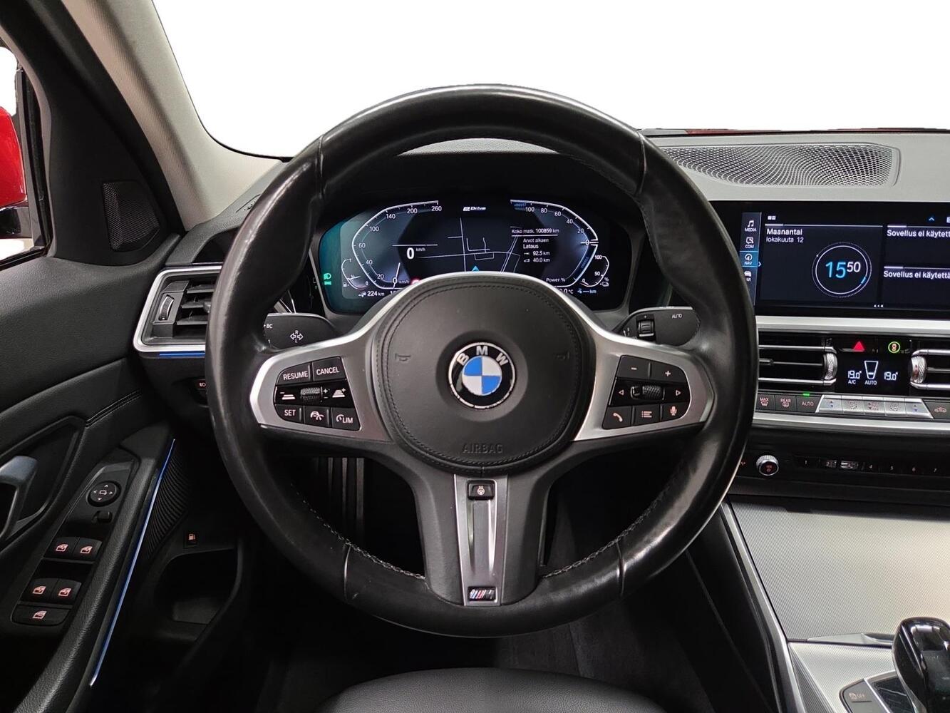 BMW 330 vaihtoauto