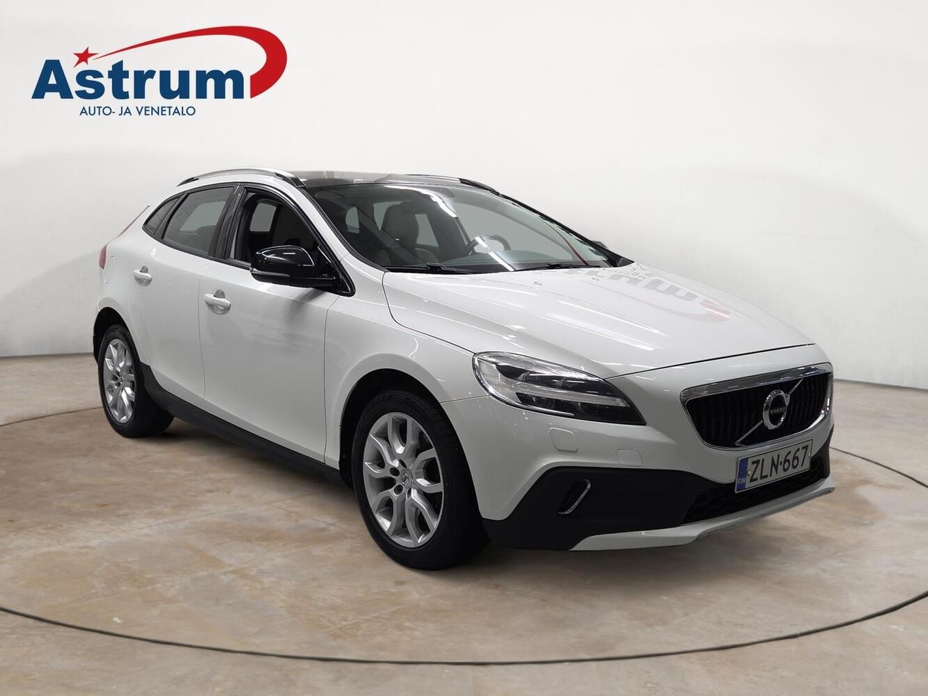 Volvo V40 Cross Country vaihtoauto