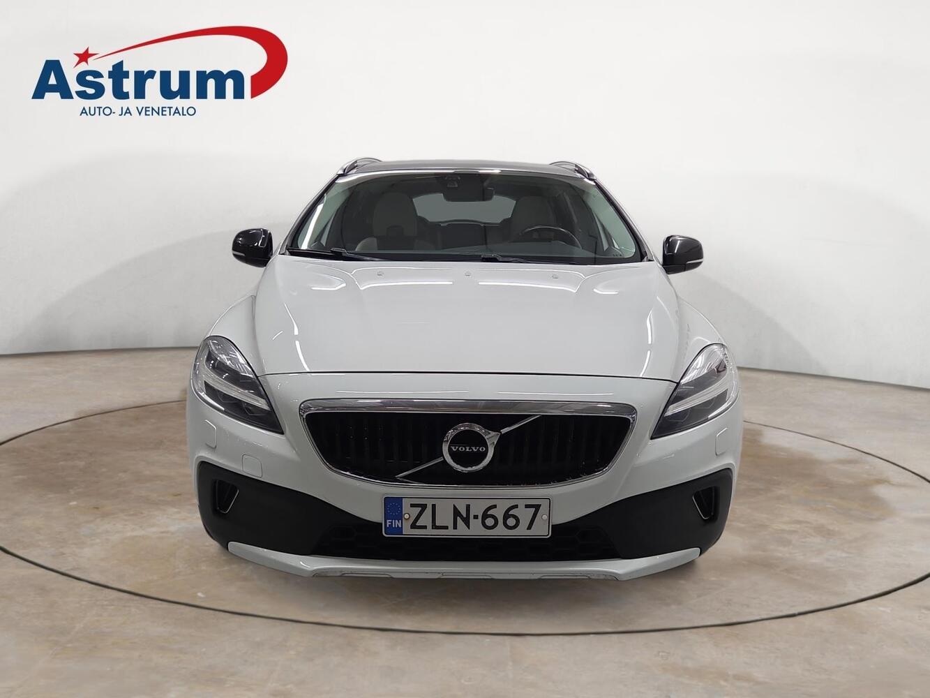Volvo V40 Cross Country vaihtoauto