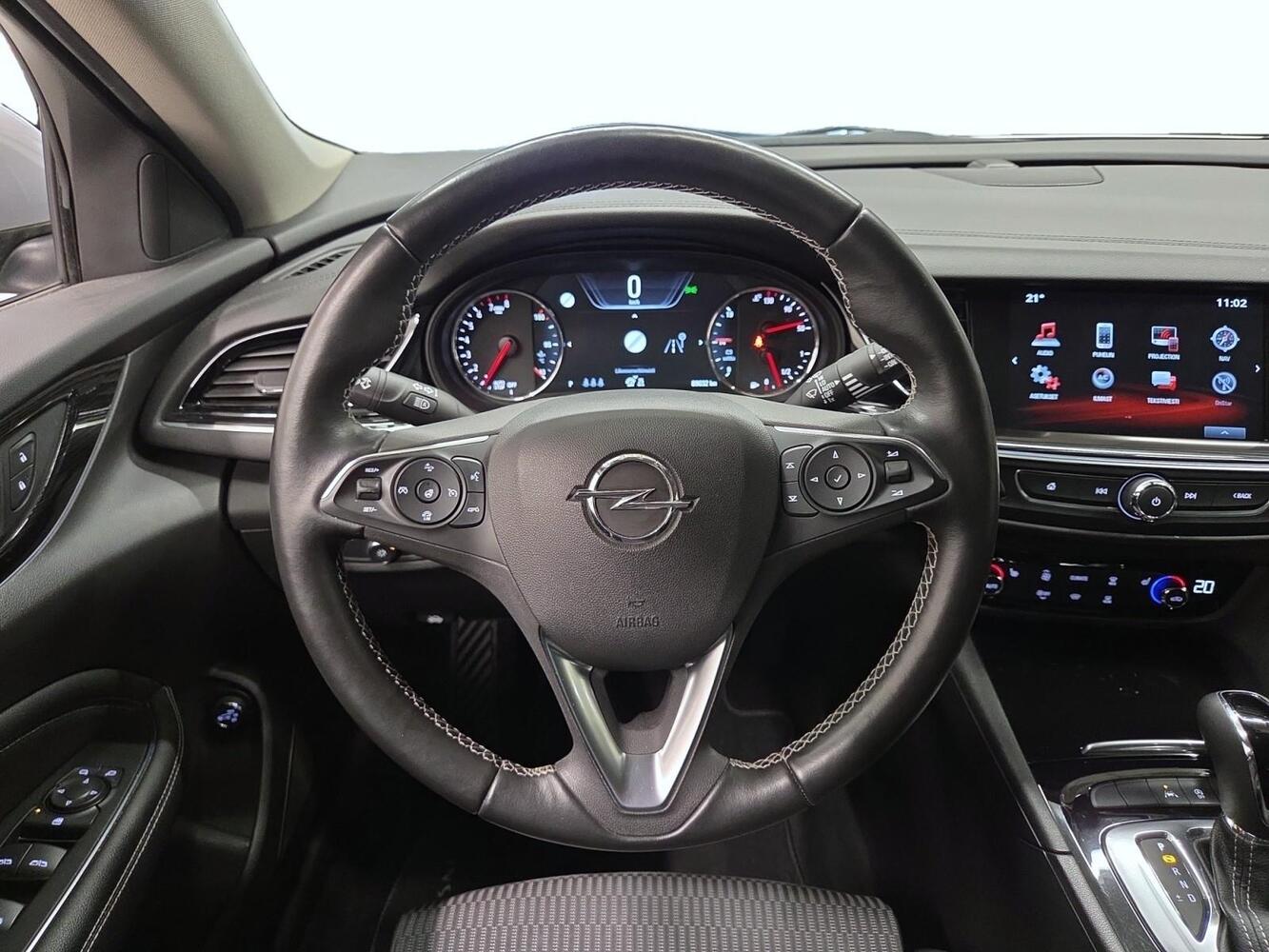 Opel Insignia vaihtoauto