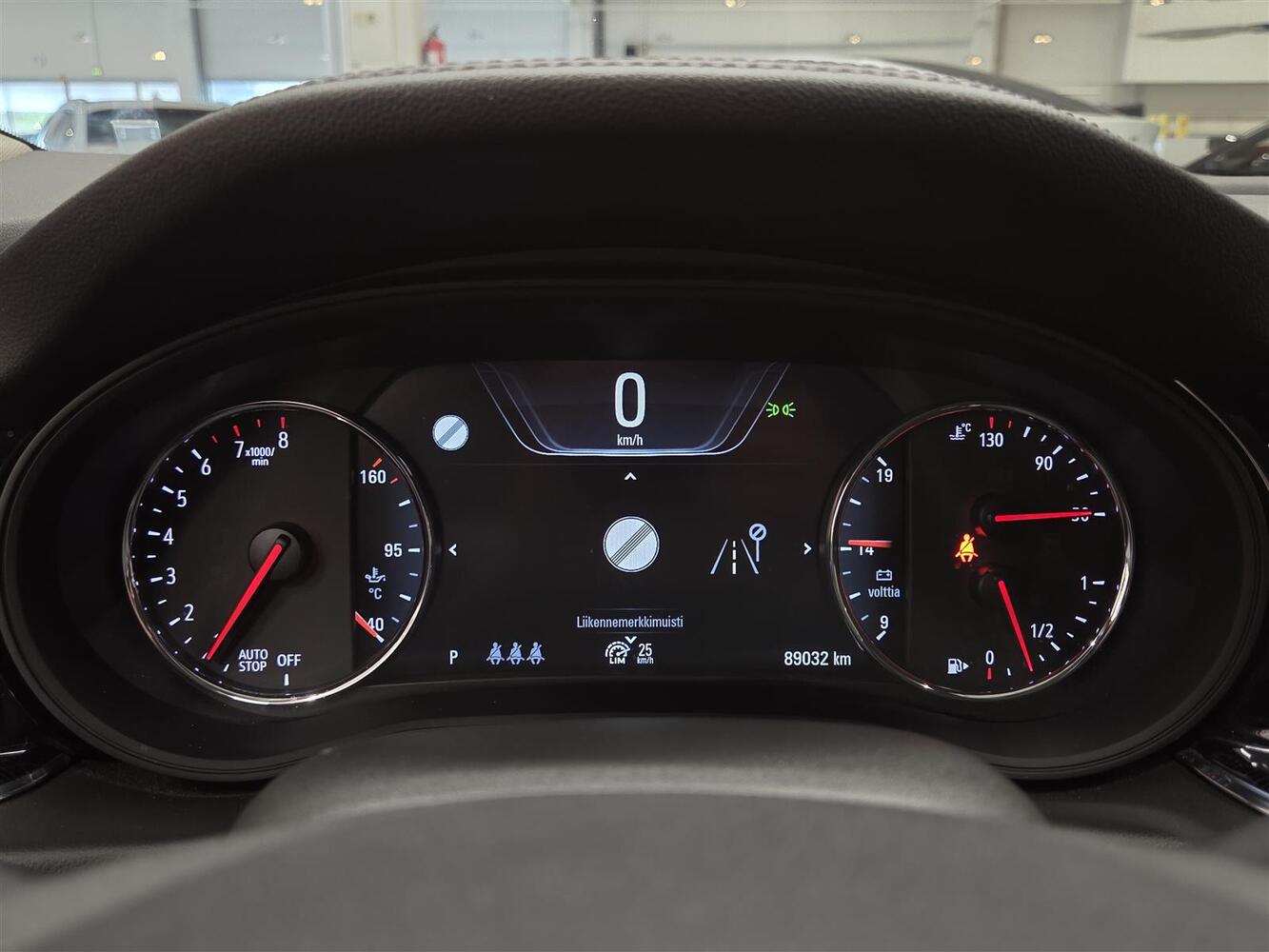 Opel Insignia vaihtoauto