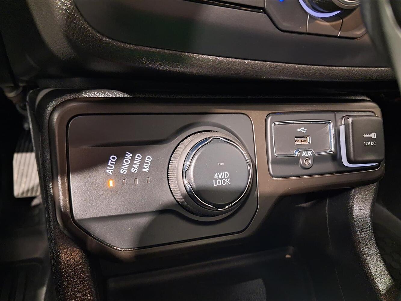 Jeep Renegade vaihtoauto