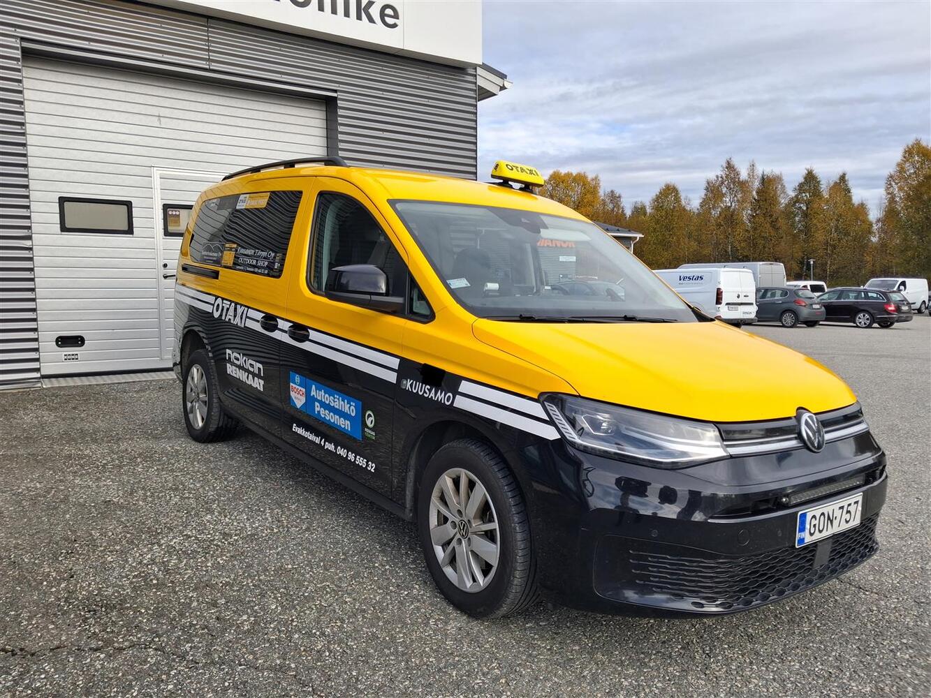 Volkswagen Caddy Maxi vaihtoauto