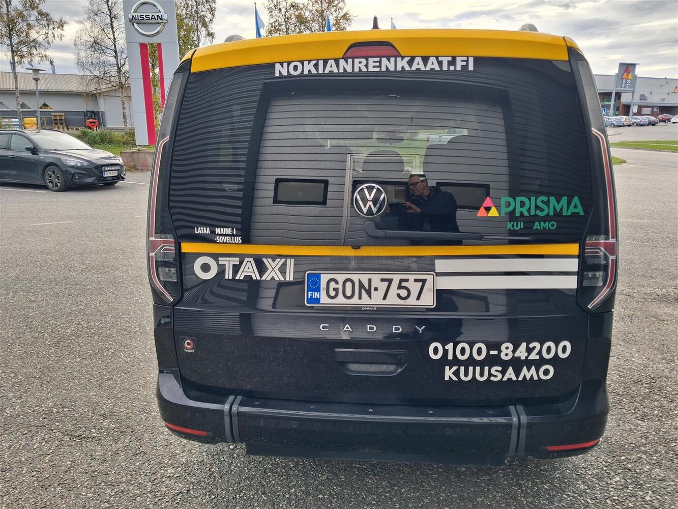 Volkswagen Caddy Maxi vaihtoauto