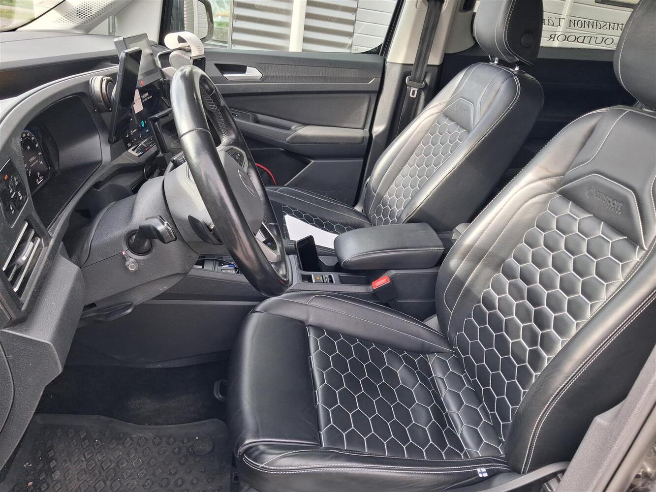 Volkswagen Caddy Maxi vaihtoauto