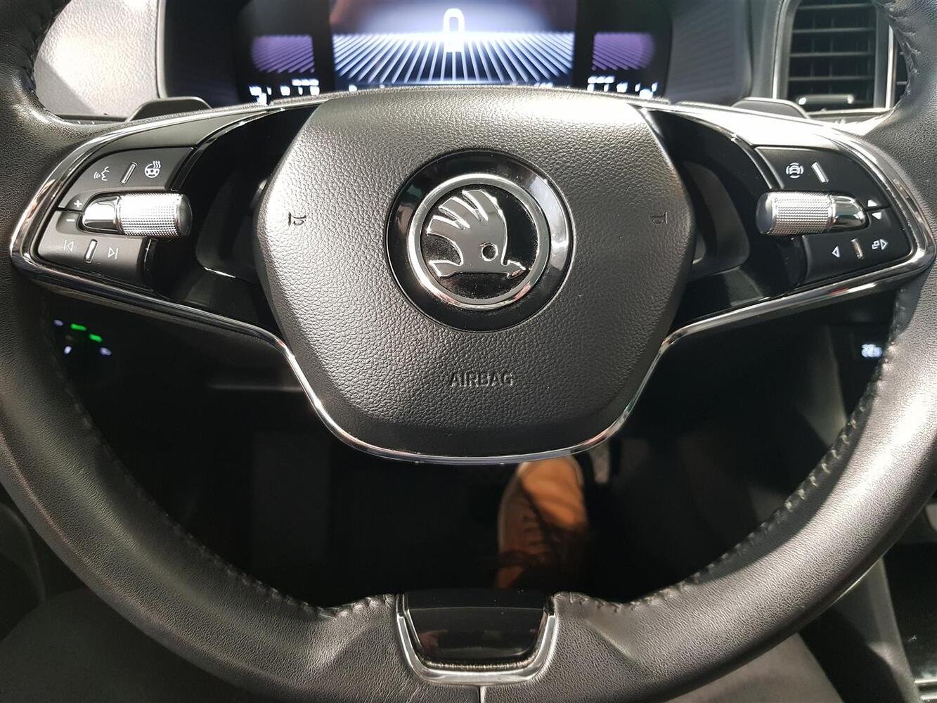 Skoda Karoq vaihtoauto