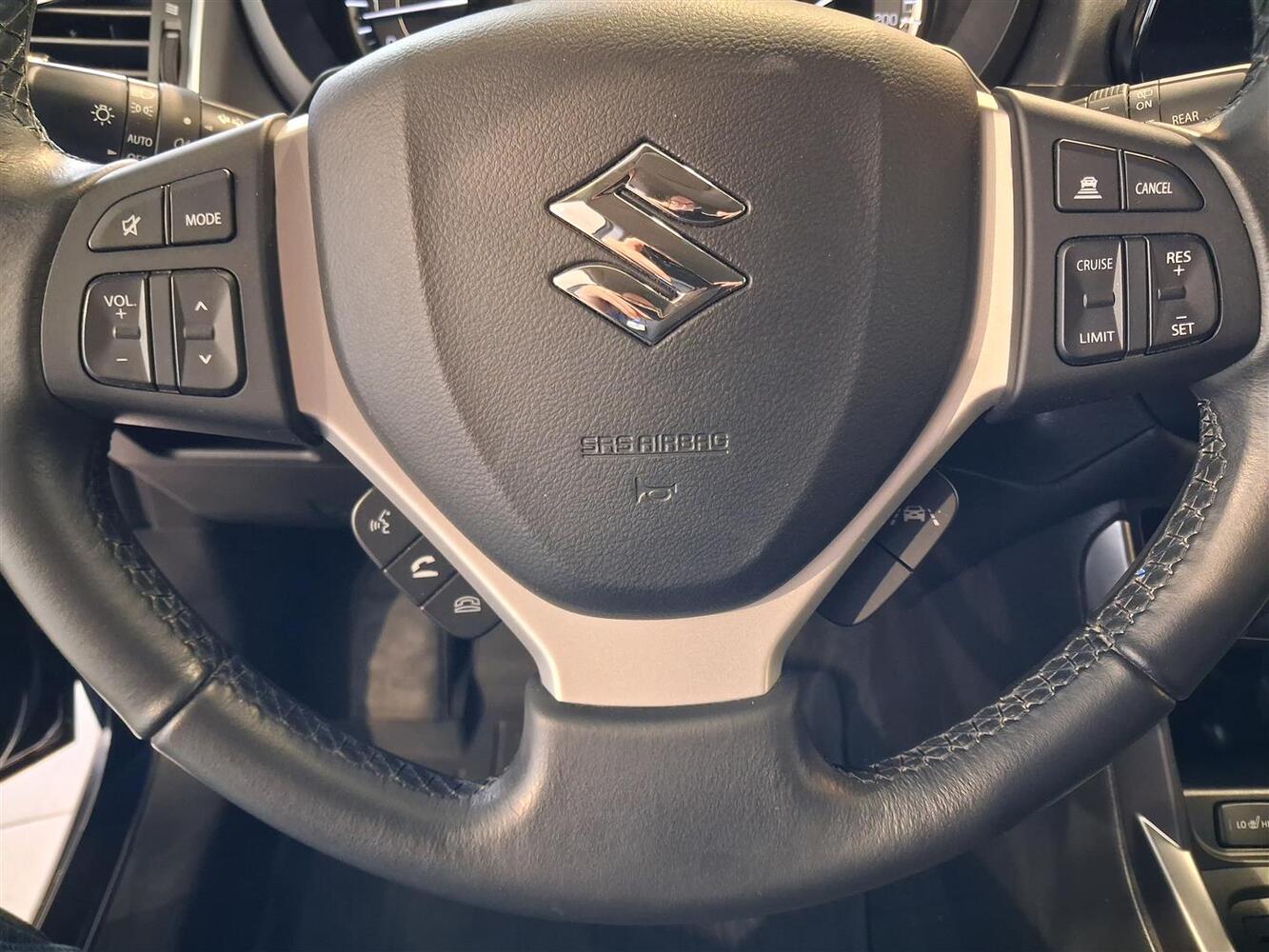Suzuki S-Cross vaihtoauto