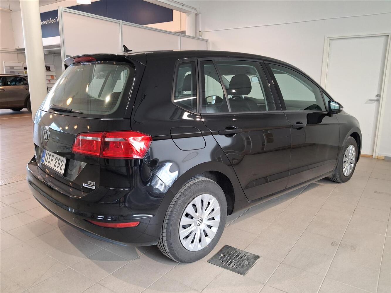 Volkswagen Golf Sportsvan vaihtoauto