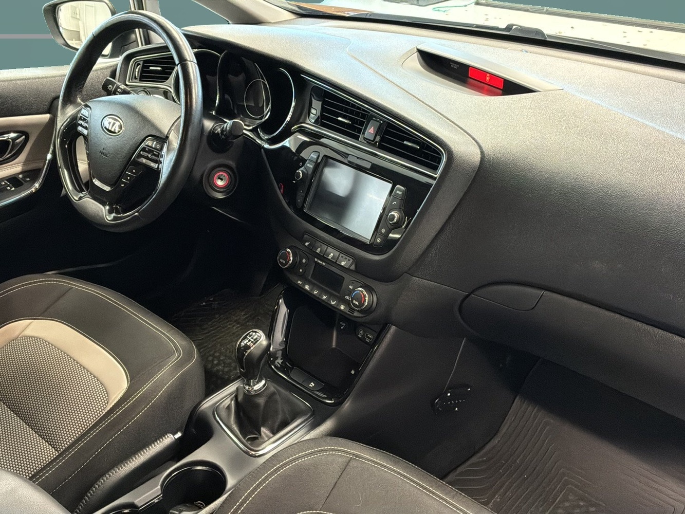 Kia Ceed vaihtoauto