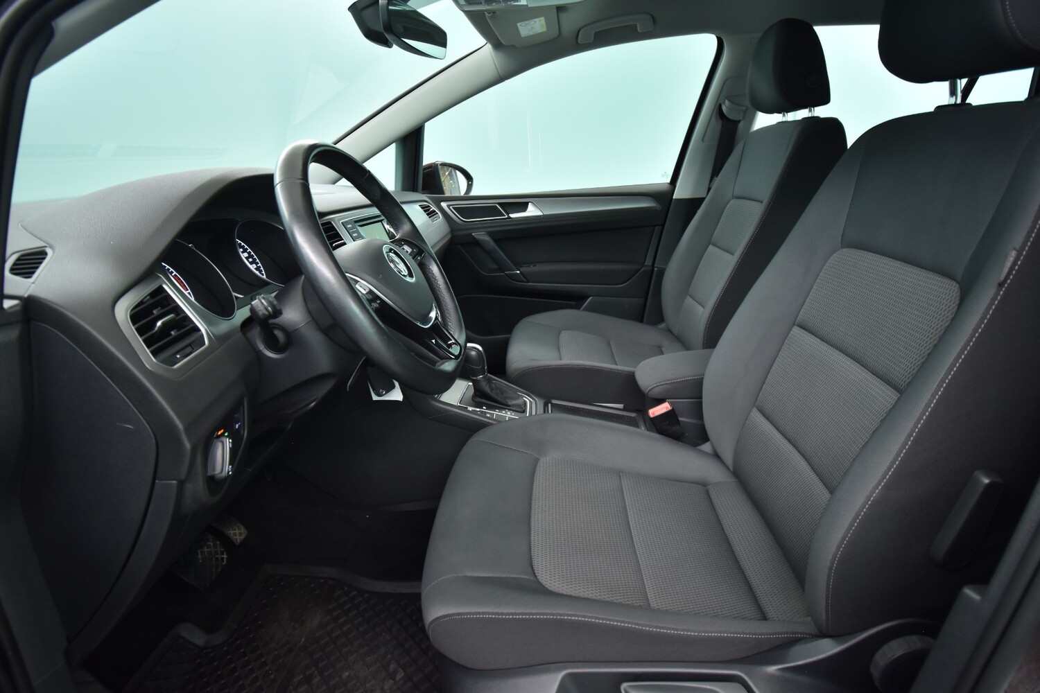 Volkswagen Golf Sportsvan vaihtoauto