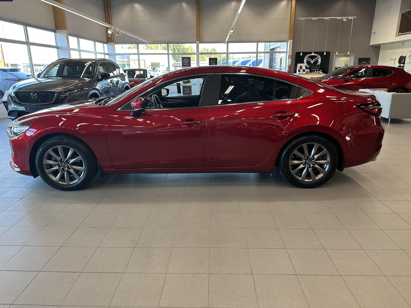 Mazda 6 vaihtoauto