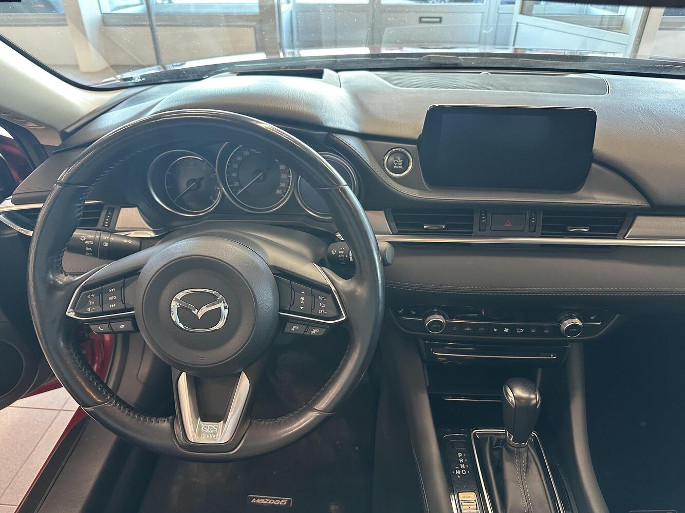 Mazda 6 vaihtoauto