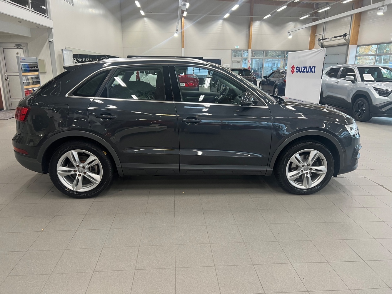 Audi Q3 vaihtoauto