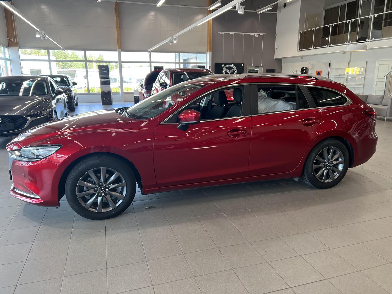 Mazda 6 vaihtoauto