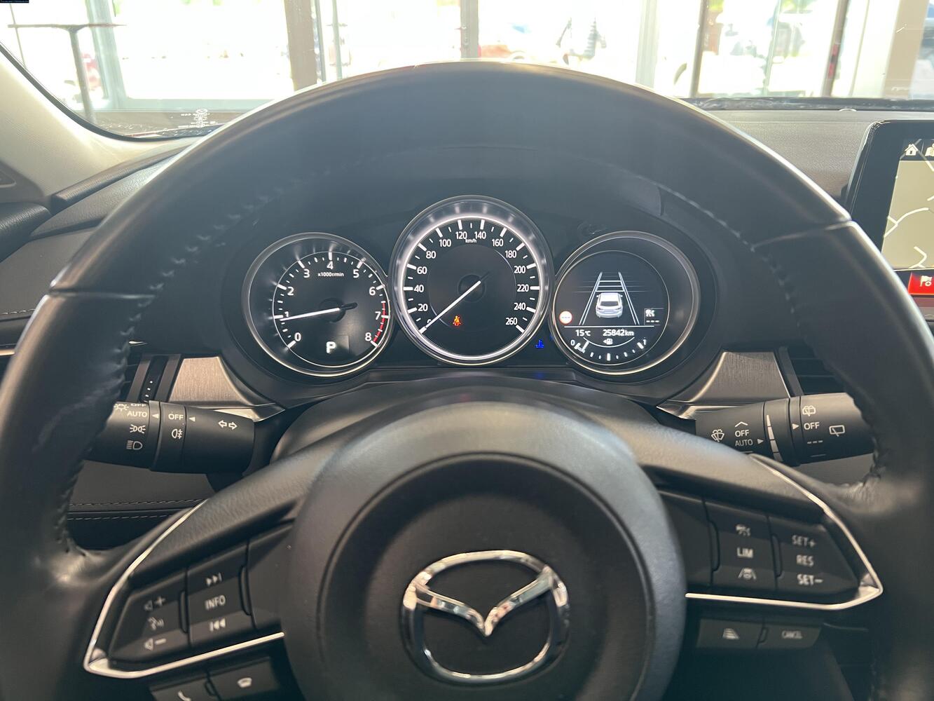 Mazda 6 vaihtoauto