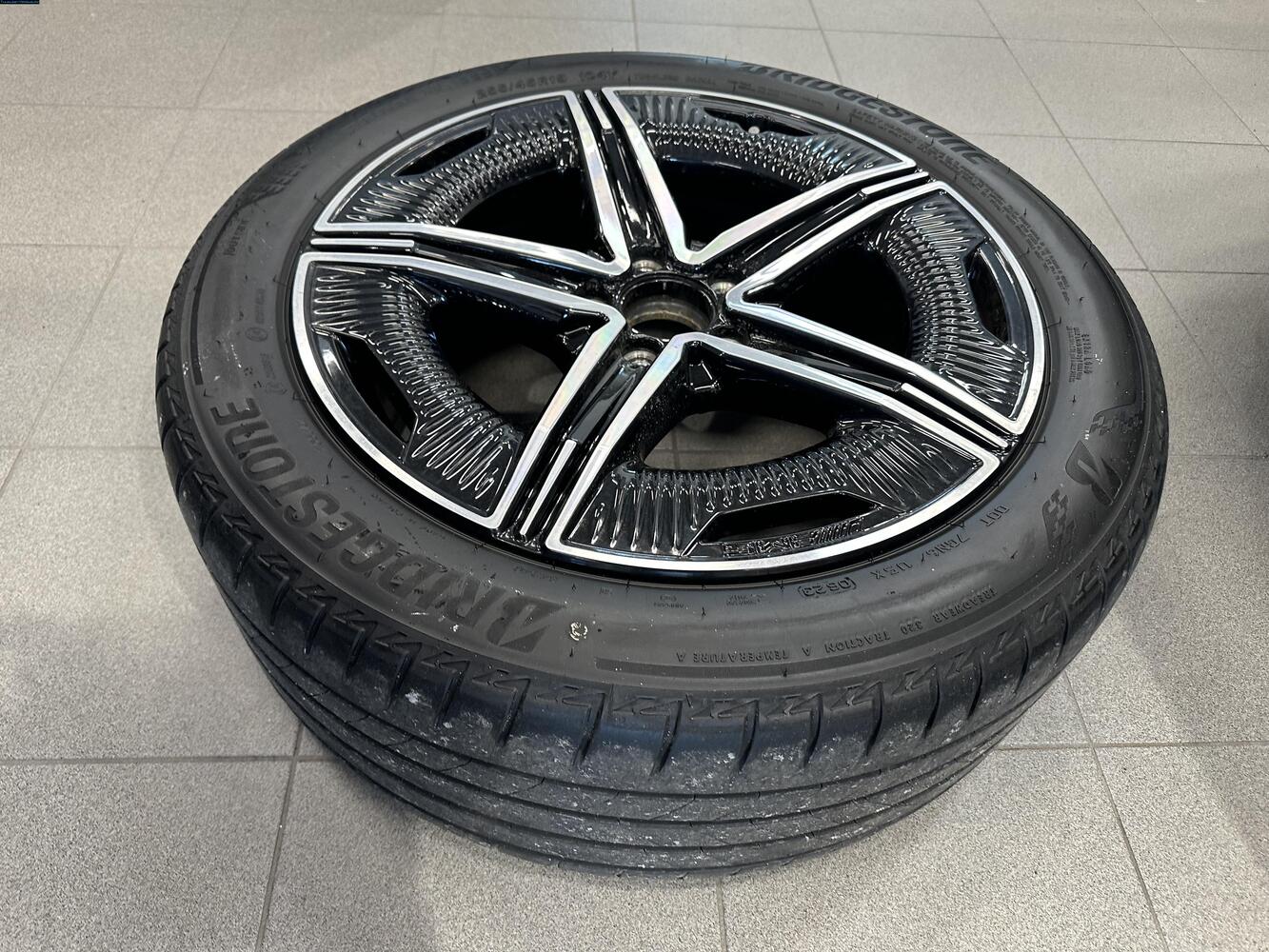 Mercedes-Benz EQE vaihtoauto
