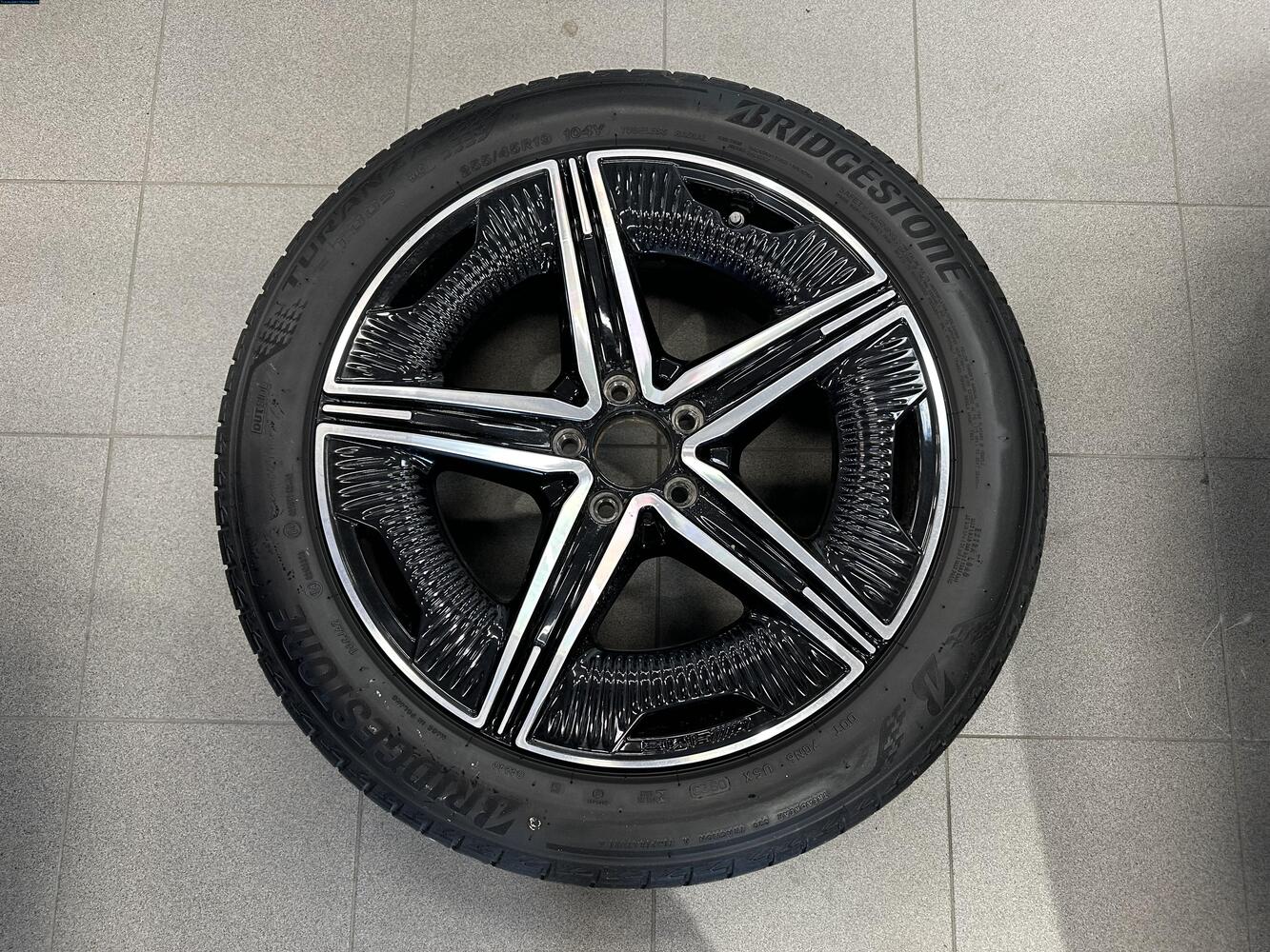 Mercedes-Benz EQE vaihtoauto