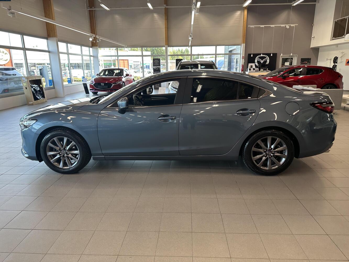 Mazda 6 vaihtoauto