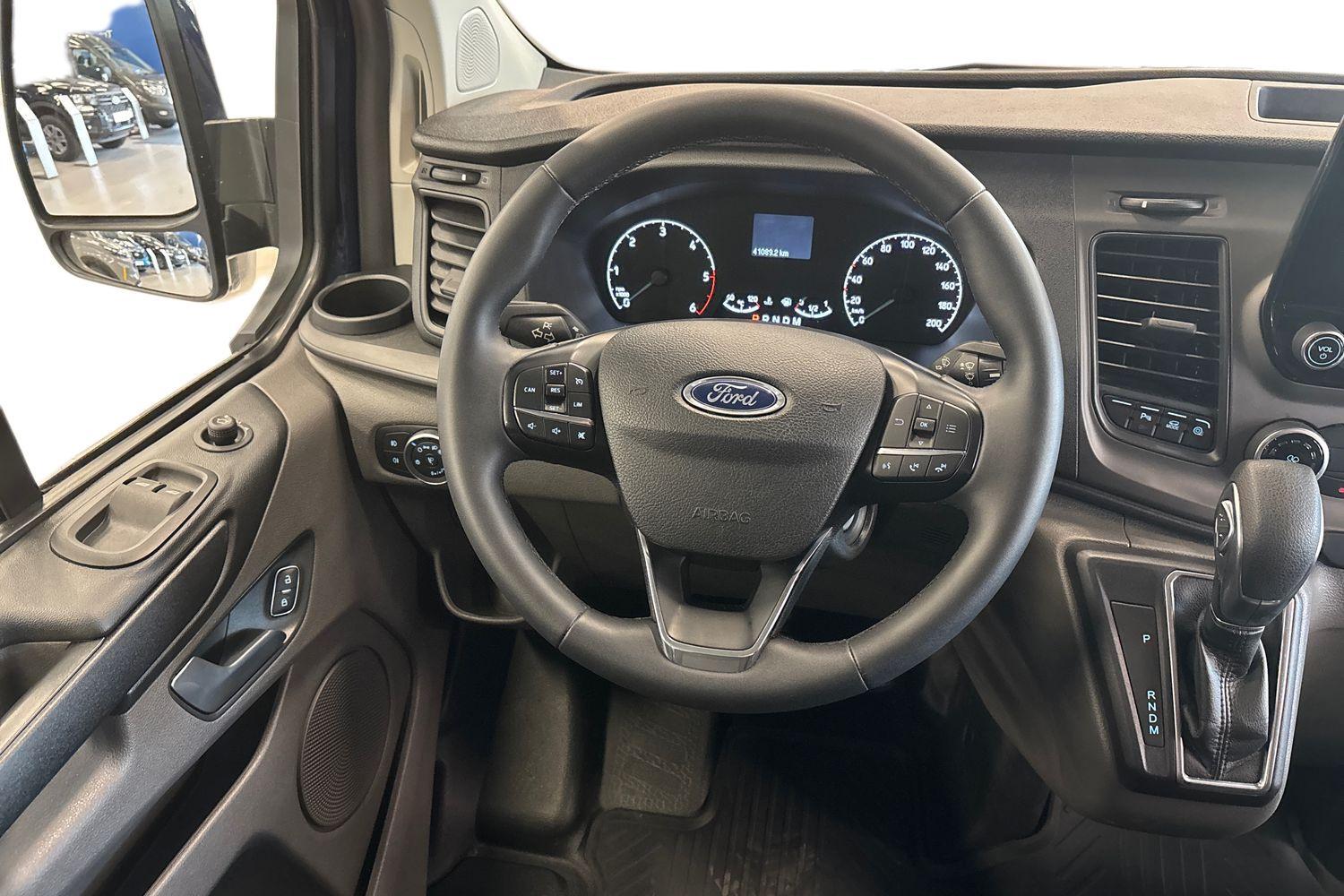 Ford Transit Custom vaihtoauto