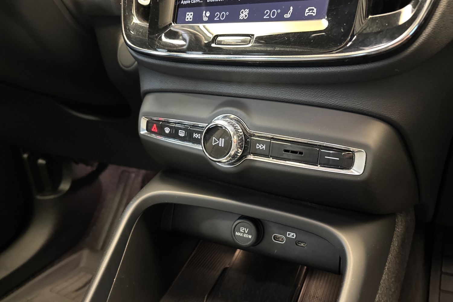 Volvo C40 vaihtoauto