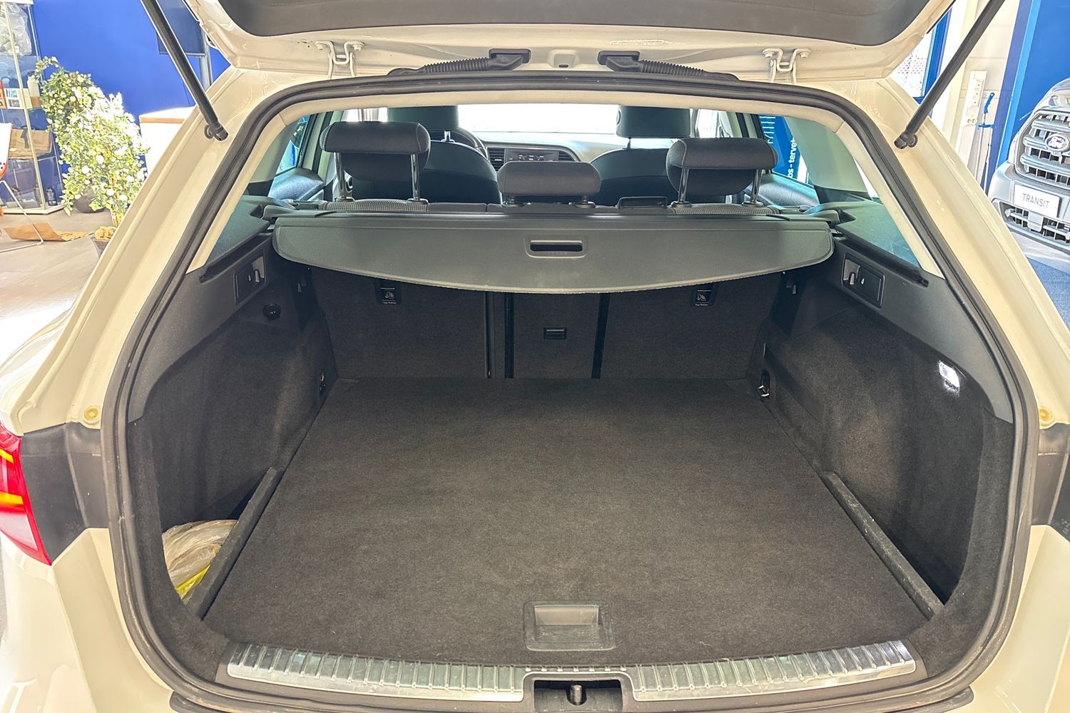 SEAT Leon X-Perience vaihtoauto